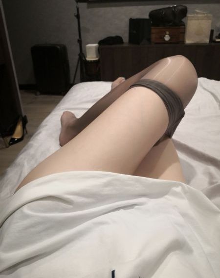半夜不要照镜子_720电影免费在线