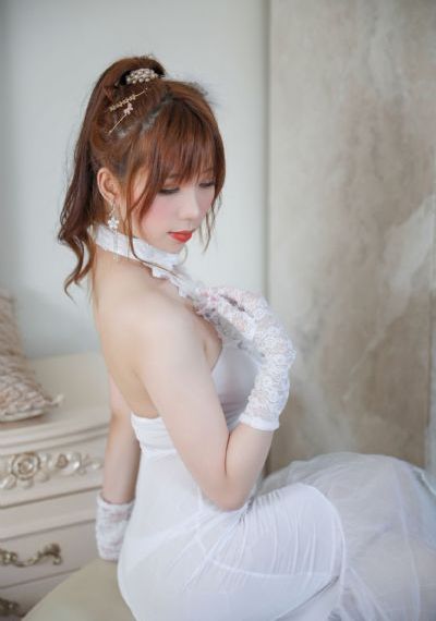年轻的邻居4在线观看_HD高清免费观看