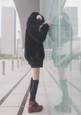 漂亮的女秘书电影_剧情片免费在线观看