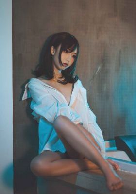 邻居家的妻子在线观看_国产剧视频大全